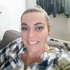 Christa Calhoun's Instagram, Twitter & Facebook