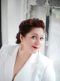 South Florida Classical Review » » Soprano Christine Goerke thrills in a  rare Wagner night in Miami