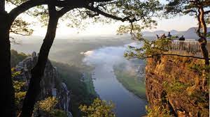 Nationalparkzentrum sächsische schweiz dresdner str. Nationalpark Sachsische Schweiz Guerilla Auf Abwegen Reise Sz De