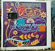 Keywords batik painting, style, message pengenalan batik adalah satu hasil seni yang mampu bertahan seratus tahun lagi (sumber: Kampung Batik Kembang Mayang Mural Seni Mural Seniman