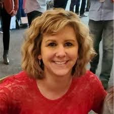 Sarah Bellman's Instagram, Twitter & Facebook