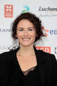 Elsa lunghini — les feux de joie 03:05. Fini Les Complexes Pour Elsa Lunghini Je N Ai Plus Peur Du Regard Des Autres Gala