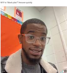 📰On August 15, 2004, at the age of 24, Randy Orton became the youngest  World Heavyweight Champion in history by defeating Chris Benoit in the main  event of SummerSlam.