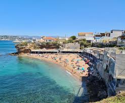 Avec oui.sncf, regardez les horaires, examinez les durées de trajet, comparez les prix et validez votre choix avant de partir à la découverte de la capitale de la côte d'azur. 3h5vzraf5dbk4m