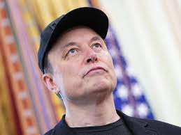 Musk explains his black eye at Oval Office goodbye