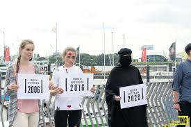 • 85 094 просмотра 2 года назад. Neue Rechte Das Macht Die Identitare Bewegung So Gefahrlich Mopo De