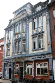 Kgwp, der verantwortliche chefredakteur ist norbert tiemann. Frauenstrasse 24 Wikipedia