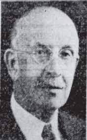 Clarence Willard's Instagram, Twitter & Facebook