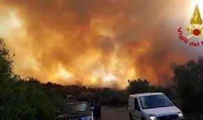 1 day ago · sardinia, after a fierce fire exploded in the areas of montifel and bonarcado. Tourist Warning Wildfire Breaks Out In Sardinia And Alicante Beach And Hotels Evacuate World News Express Co Uk