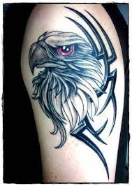 Tatuagens de Águia Feminina e Masculina: Desenhos e Fotos