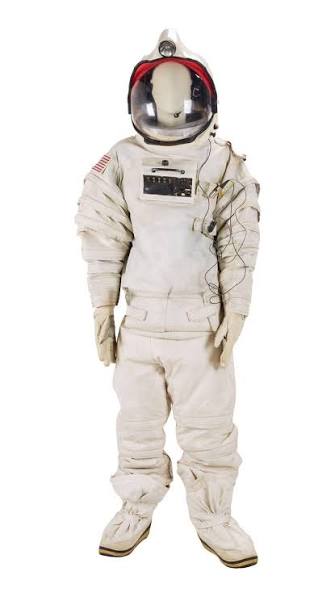 2010: The Year We Make Contact | Spacesuit Ensemble
