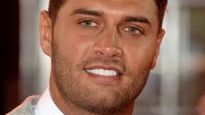 Mike Thalassitis: Love Island star left notebook at scene of death