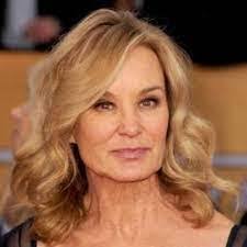 Betty Drake's Instagram, Twitter & Facebook