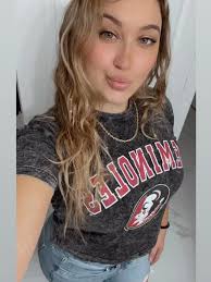 yes, she was a blonde, and while she did have fun.. we welcome her BACK to  her dark side & we are obsessed!! 😍,  #WhereAllYourHairDreamsComeTrue#masonlyanblockerwhite#swflbridalmua#bridalmakeupartist#s...