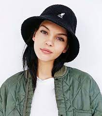 Hip Hop Fashion Can You Rock It Like This Girlfriend Is Better Outfits With Hats Kangol Hats Kangol