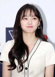 생각을 넓혀주고, 상식을 쌓게 해주며, 소통의 창구가. ê³µì‹ ë³´ë‹ˆí•˜ë‹ˆ ì¶œì‹  ì´ìˆ˜ë¯¼ ì¤'ì•™ëŒ€ 20í•™ë²ˆ ì‹ ìž…ìƒ ìˆ˜ì‹œ ì „í˜•ì— ìµœì¢… í•©ê²© Zum ë‰´ìŠ¤