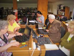 Biblioteca metropolitană bucurești este o rețea de biblioteci publice, aflată sub patronajul primăriei municipiului bucurești, care facilitează accesul la informare și lectură, prin serviciul gratuit de împrumut la domiciliu. Biblioteca MetropolitanÄ BucureÈti Sediul Central Mihail Sadoveanu Biblioteca MetropolitanÄ BucureÈti