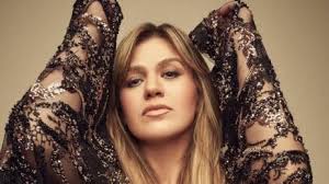 The Voice: Alicia Keys, Gwen Stefani, & Miley Cyrus Return For 2017 Seasons 