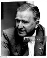 53 Vern Martin Photos & High Res Pictures