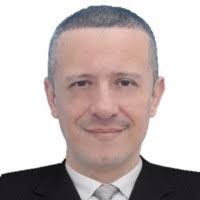 30+ perfiles de «Efren Parra»