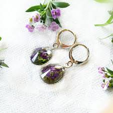 Violet Flowers In Resin Earrings Pressed Flower Earrings Terrarium Earrings Dangle Earrings Gifts For Her Grandmas Mothers Day Gifts Work Jewelry Resin Flowers