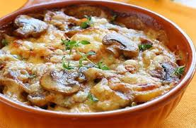 Gratin De Pommes De Terre Champignons Et Poulet Cuisinethermomix Recette Gratin Pomme De Terre Alimentation Champignon