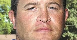 Prep football: Indians run past Comets, qualify for playoffs