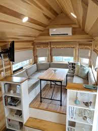 Love This Tiny Home 76 000 00 Tiny House Listings Tiny House Interior Design Modern Tiny House