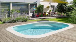Lola Mini Pool The Small Pool That Suits Everyone Waterair Swimming Pools In 2020 Small Pool Design Small Backyard Pools Small Pools