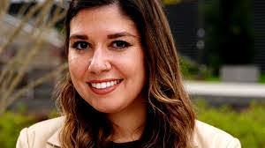 Karen Arrigo's Instagram, Twitter & Facebook