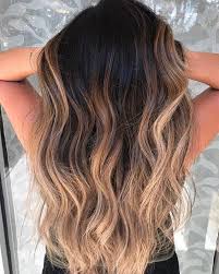 It's another look that has the base practically disappearing underneath the caramel highlights. 50 Stunning Caramel Hair Color Ideas You Need To Try In 2020