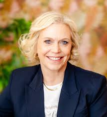 Breaking Barriers: Female Entrepreneurs Innovating for the Future • City St  George's, University of London