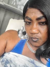 Antoinette Cannon updated her status.