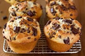 Jumbo Bakery Style Banana Chocolate Chunk Muffins Life Made Simple Recipe Banana Recipes Easy Bakery Banana Chocolate Chip Muffins