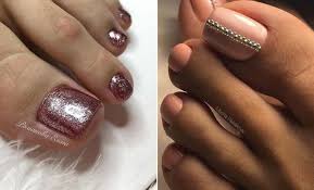 Ok, so it's not obligatory, but what beauty lover doesn't love a good pedi? 21 Elegant Toe Nail Designs For Spring And Summer Stayglam