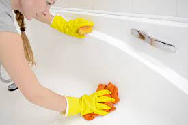 Der acrylstar muss unverdünnt auf die acryloberfläche der badewanne aufgetragen werden. Acryl Badewanne Reinigen Anleitung In 6 Schritten