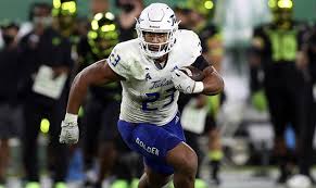 2021 #nfldraft on nfln/espn/abc pic.twitter.com/zrqbj9xua6. Betef7msuuhq M