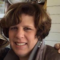 Angela Gans's Instagram, Twitter & Facebook