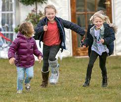 The couple announced in december that they were expecting another child. Zara Tindall S Daughter Mia S Fun Day With Savannah And Isla Phillips Hello