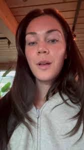 Courtney Dwyer's Instagram, Twitter & Facebook