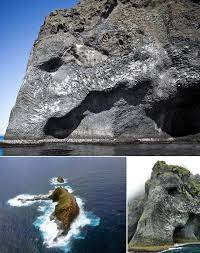 More images for elephant rock iceland myth » Elephant Rock In Iceland Natureisfuckinglit