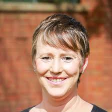 Jenny Herring's Instagram, Twitter & Facebook