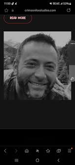 I've been told for YEARS that I look like Hugh Jackman. Figured I'd show it  off since this is a Wolverine page.  https://www.instagram.com/crimsonfoxstudios