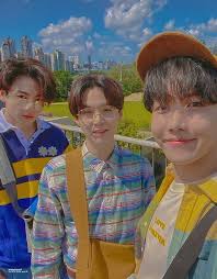 Pin By Nahiara Celeste On Bts In 2021 Foto Bts Bts Boys Bts Aesthetic Pictures