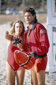 Après des mois d'hésitation, mariska hargitay a accepté de participer à la treizième saison de new york: Alerte A Malibu Baywatch Saison 1