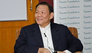 Tanoto started his first business in 1967 as a supplier of spare parts and construction contractor to the oil industry. Sukanto Tanoto Raja Bisnis Indonesia Dan Dunia Yang Tak Sampai Lulus Sma Boombastis Com Portal Berita Unik Viral Aneh Terbaru Indonesia