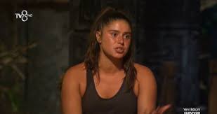 Survivor'da aleyna ile ayşe sezonun başında yakın arkadaştılar. Survivor Ayse Kimdir Survivor 2021 Yarismacisi Ayse Yuksel Kac Yasinda Aslen Nereli Meslegi Nedir Medya Haberleri