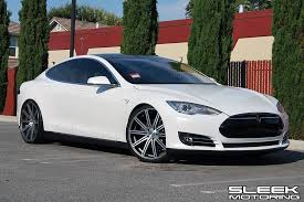Sleek Motoring With This Beautiful Tesla Model S On Our 22 Cv4 Wheels What Do You Think Of This Electric Car Tesla Model S Fancy Cars Luxury Sedan
