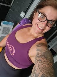 For those who say you can't lose weight! Yes you can!! Taken around 3-3.5  years and the pic