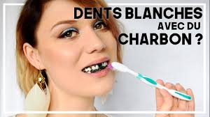 Issue de calcination de noix de coco puis activation à la vapeur d'eau. Blanchir Ses Dents Avec Du Charbon Ca Marche Vraiment